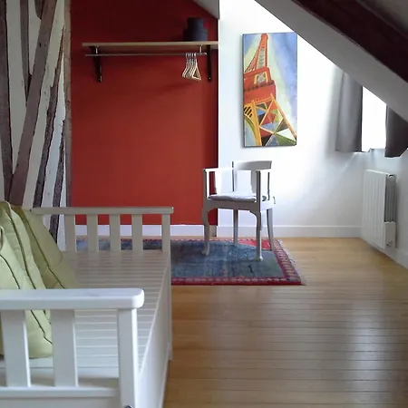 Mansion Victorine Homestay szállás *